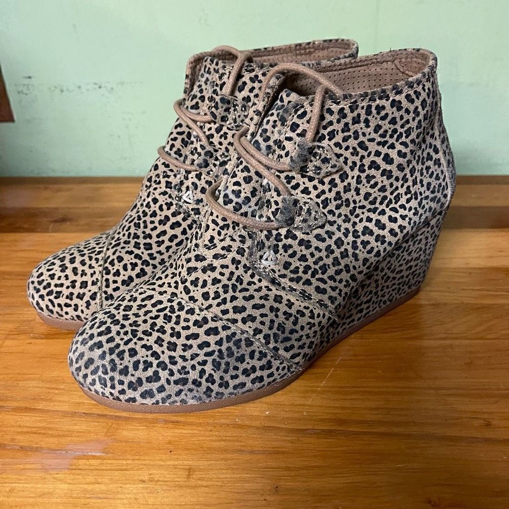 Toms Kala Desert Cheetah Suede Boots Wedge